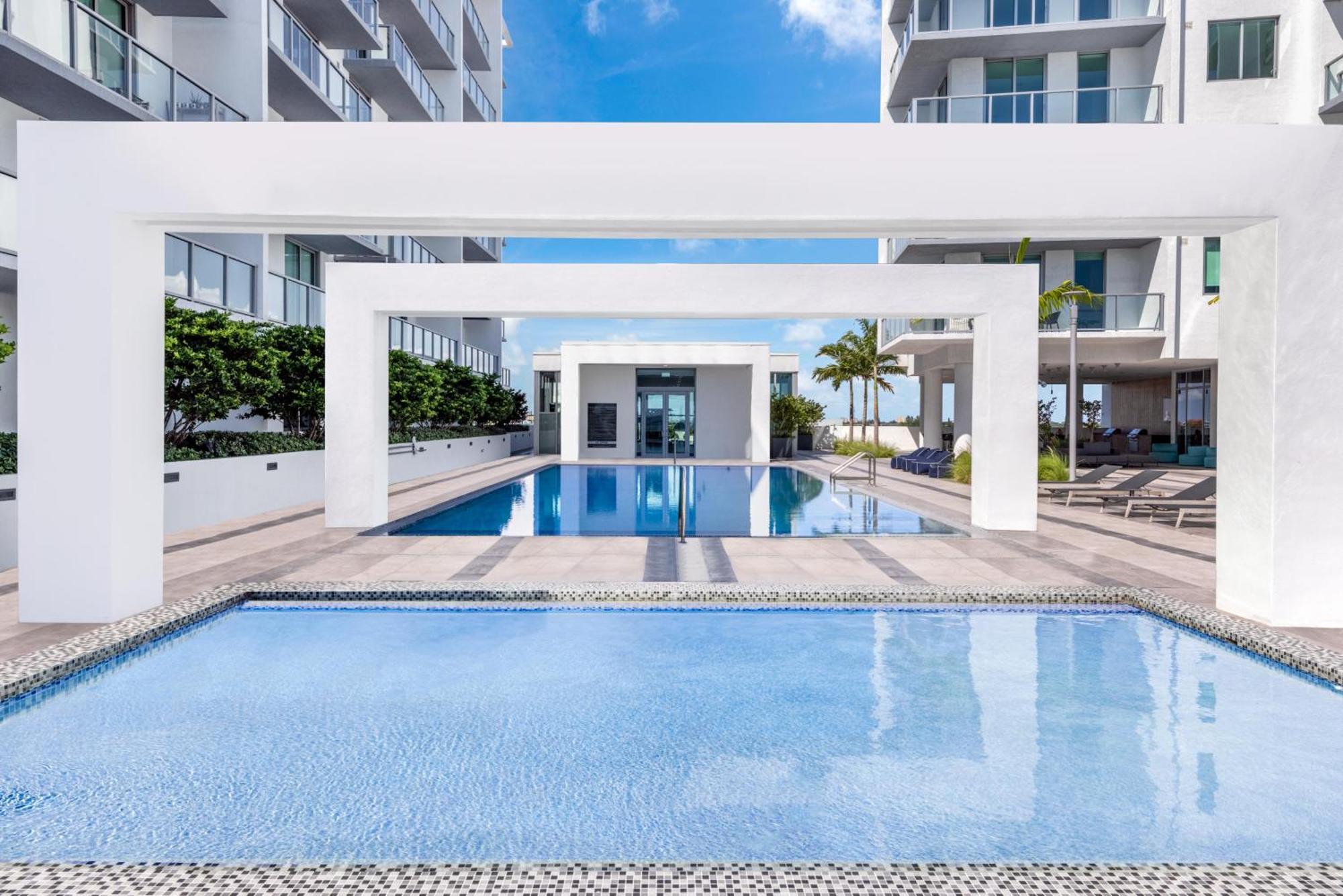 3900-604lg Design District, 1 Bedroom & 1 Bathroom