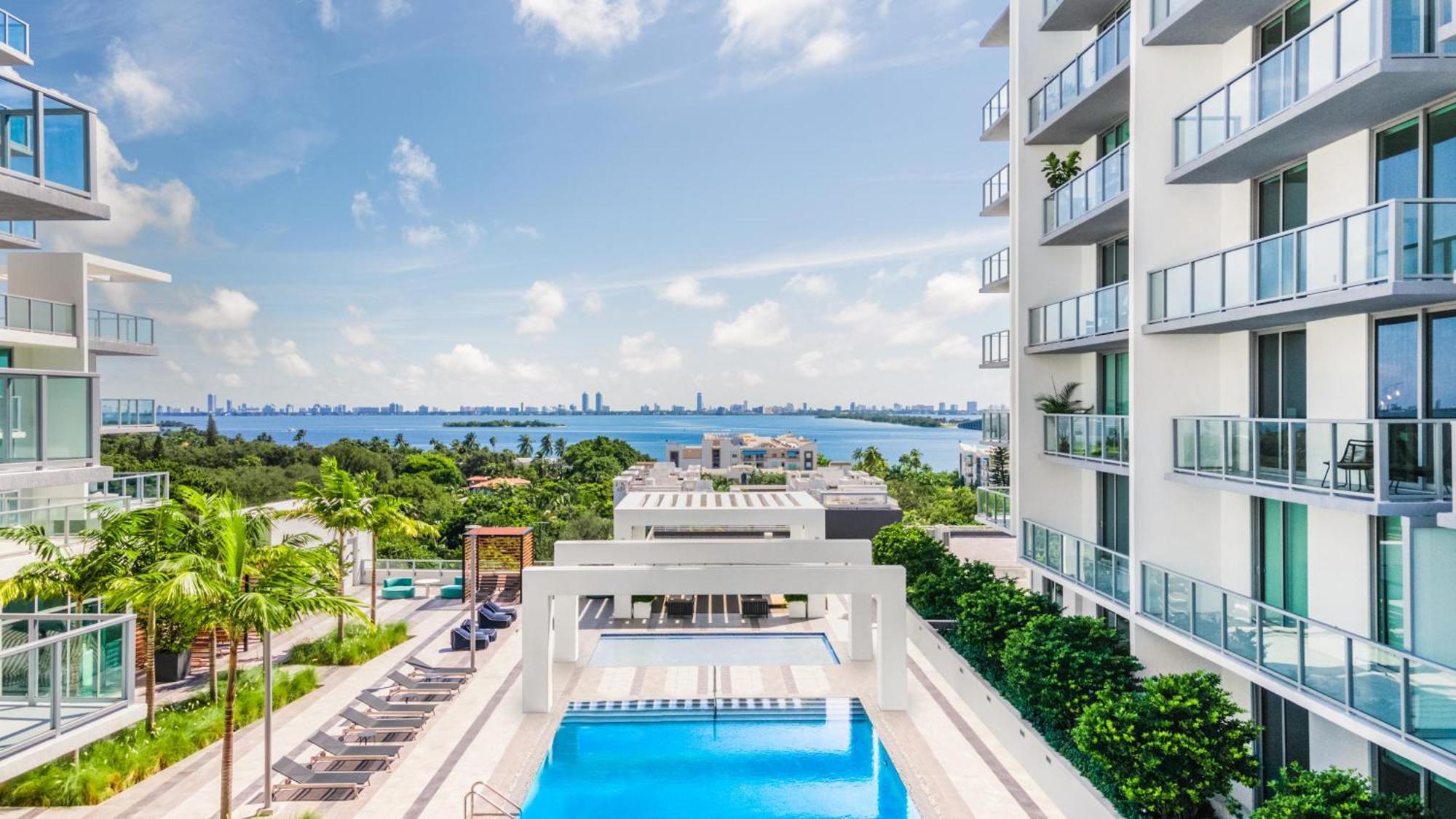 3900-604lg Design District, 1 Bedroom & 1 Bathroom